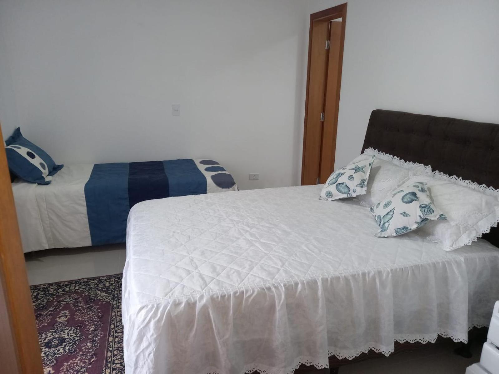 Sobrado 08 Com Duas Suites, Conf Casa de férias