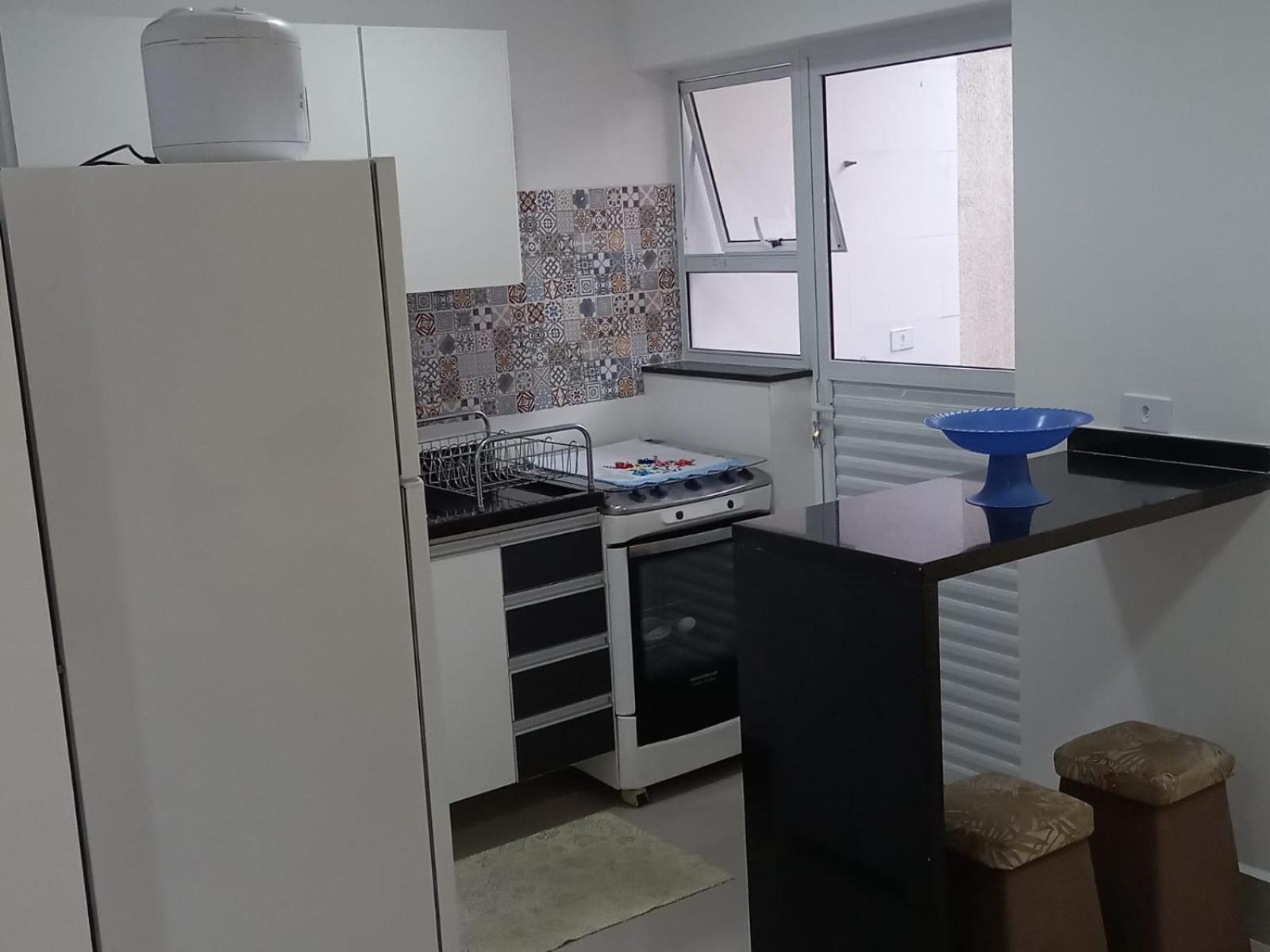 Sobrado 08 Com Duas Suites, Conf