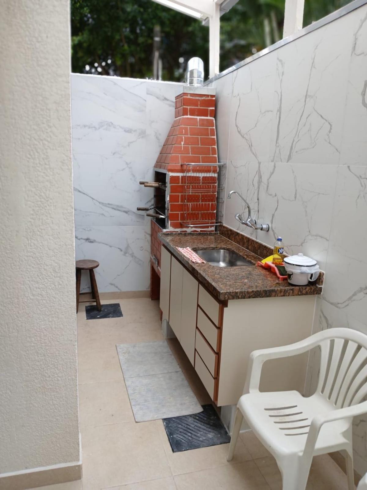 Sobrado 08 Com Duas Suites, Conf Casa de férias *