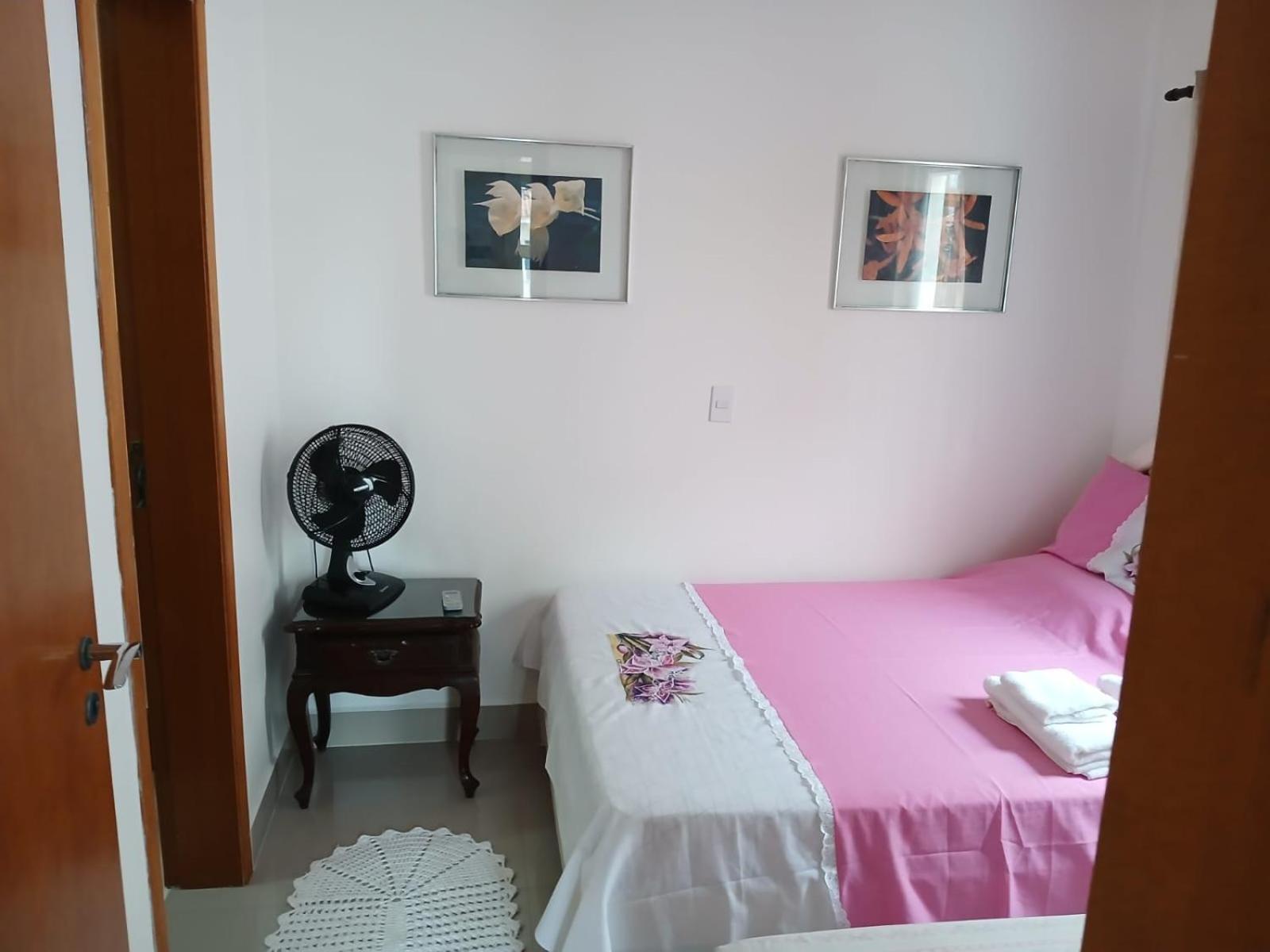 Sobrado 08 Com Duas Suites, Conf * Guarujá